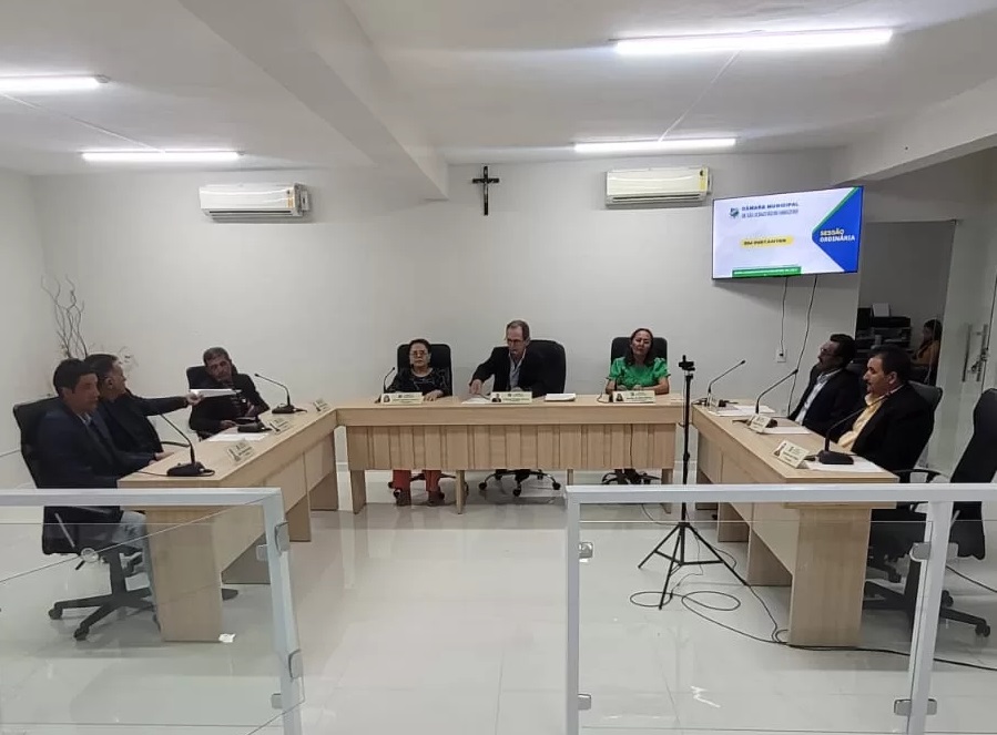 Câmara de São Sebastião do Umbuzeiro aprova projetos durante sessão ordinária
